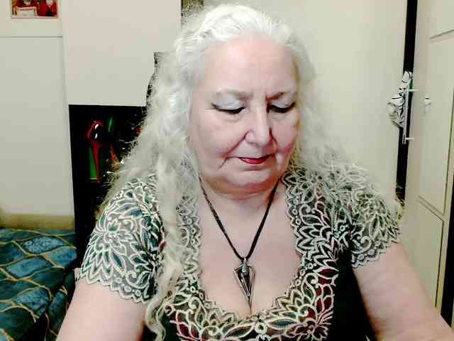 GrannyWants webcam