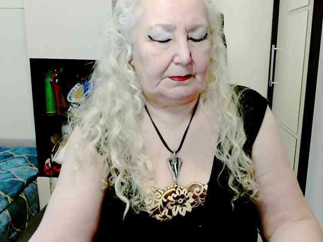 GrannyWants webcam