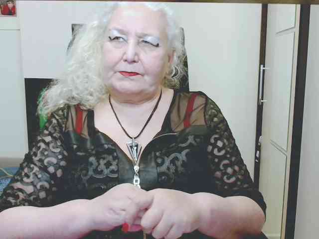 GrannyWants webcam
