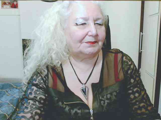 GrannyWants webcam