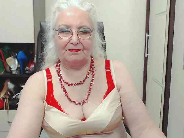 GrannyWants webcam