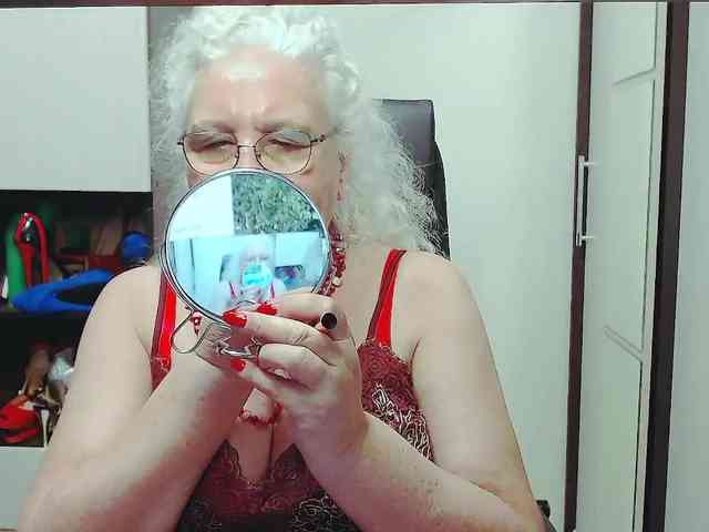GrannyWants webcam