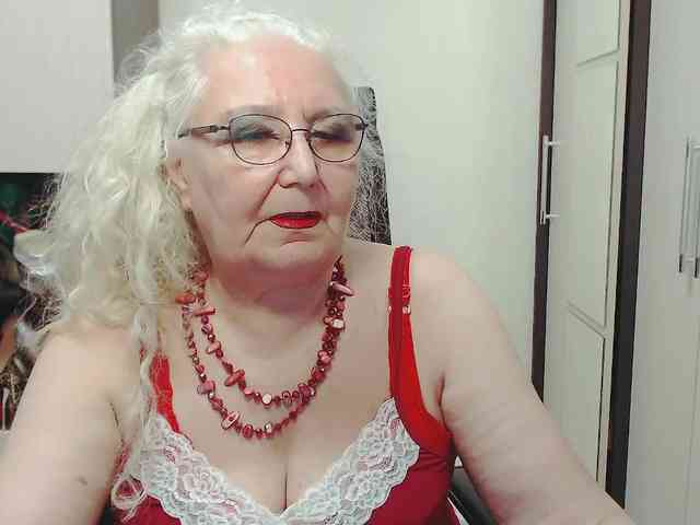 GrannyWants webcam