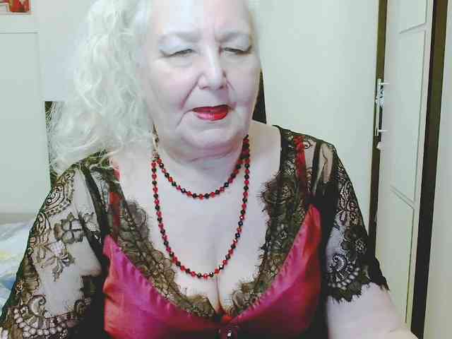 GrannyWants webcam