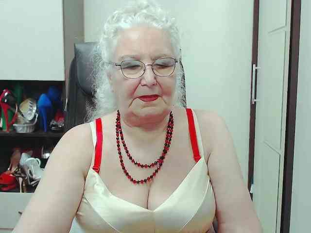 GrannyWants webcam