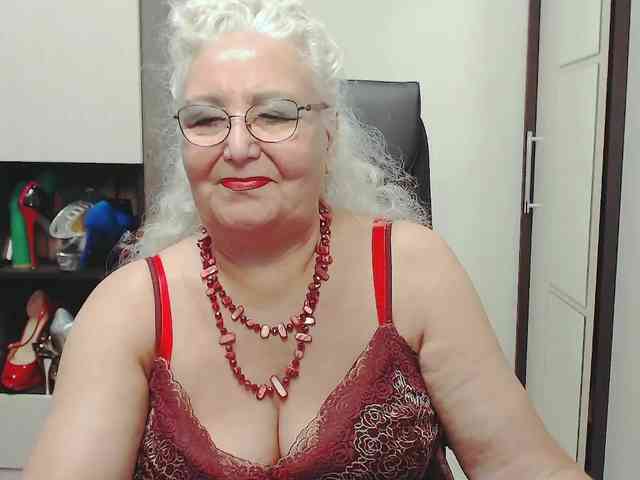 GrannyWants webcam