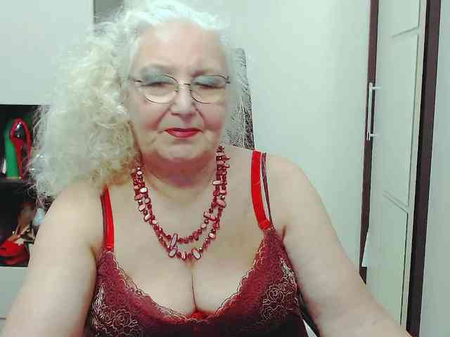 GrannyWants webcam