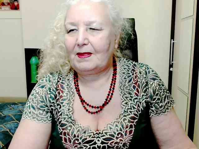 GrannyWants webcam