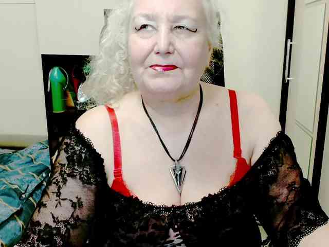 GrannyWants webcam