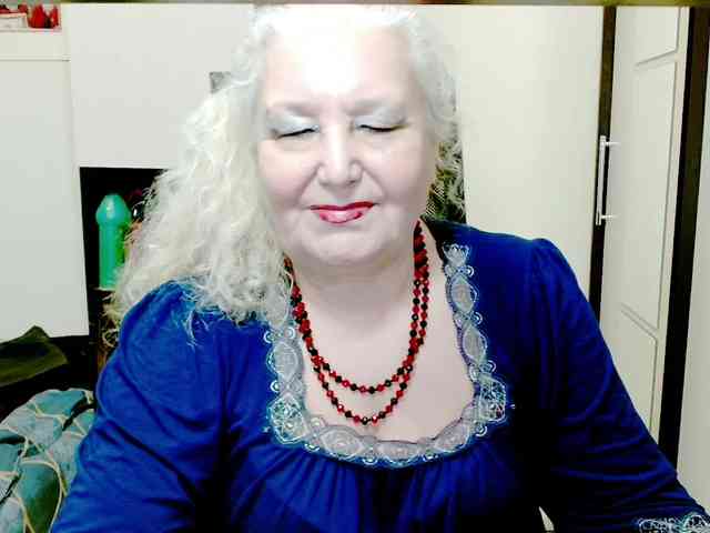 GrannyWants webcam