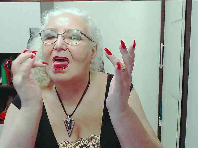 GrannyWants webcam