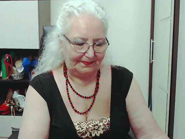 GrannyWants webcam