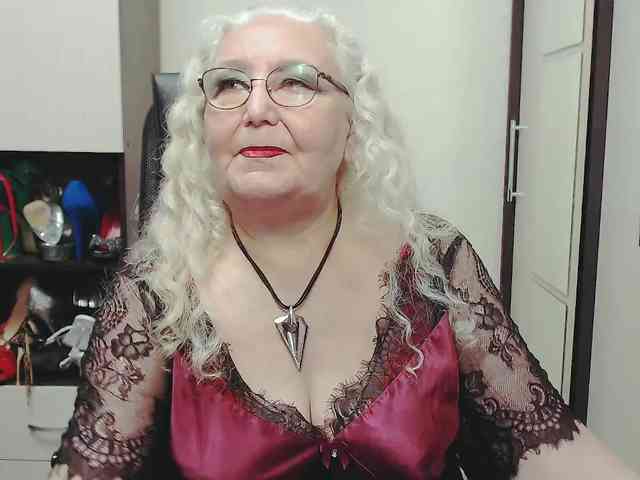 GrannyWants webcam