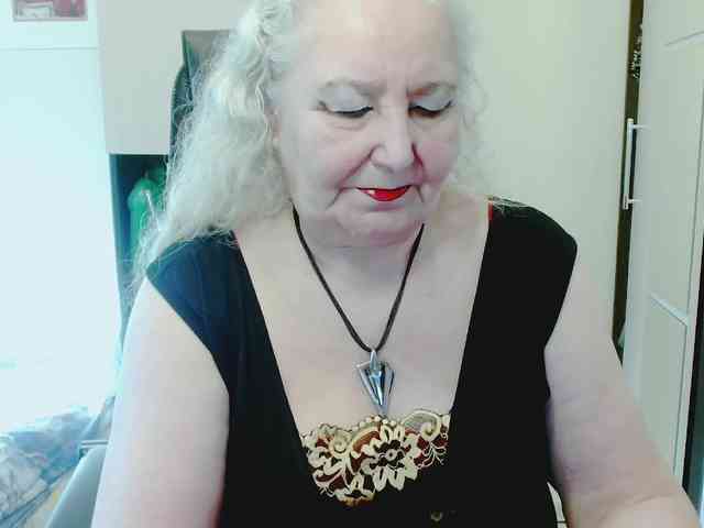 GrannyWants webcam