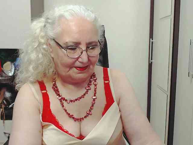 GrannyWants webcam