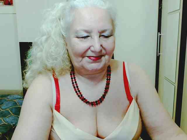 GrannyWants webcam