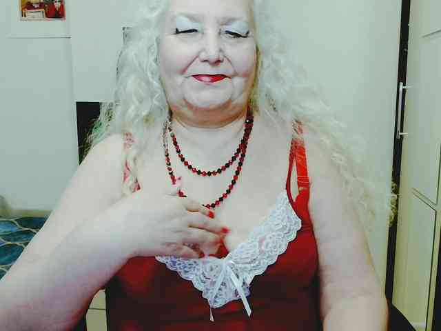 GrannyWants webcam