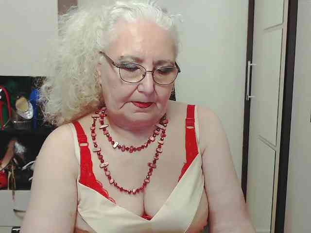 GrannyWants webcam