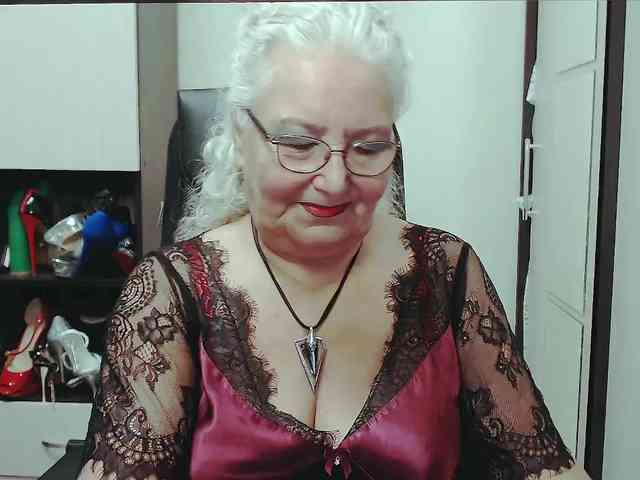 GrannyWants webcam