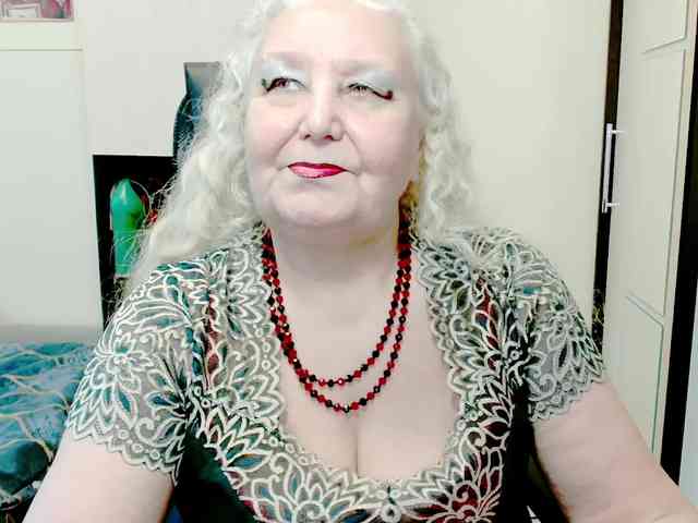 GrannyWants webcam