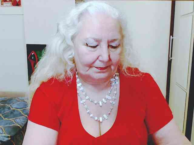 GrannyWants webcam