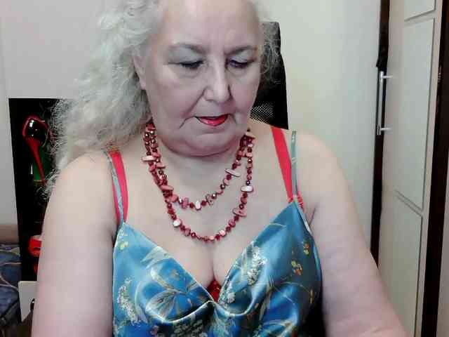 GrannyWants webcam