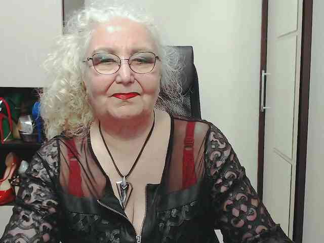grannywants Live Webcam on BongaCams