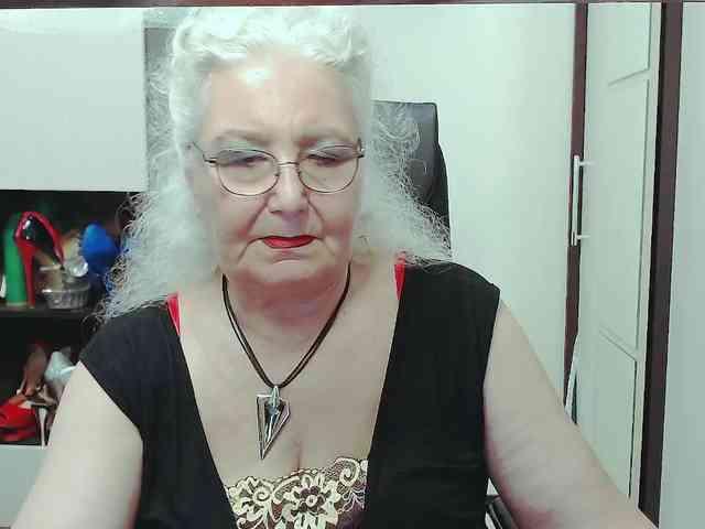 GrannyWants webcam