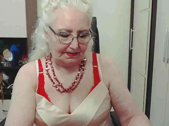 GrannyWants