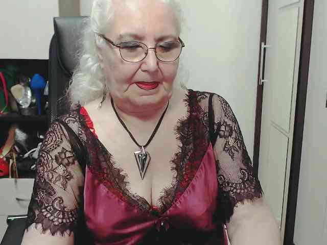 GrannyWants webcam