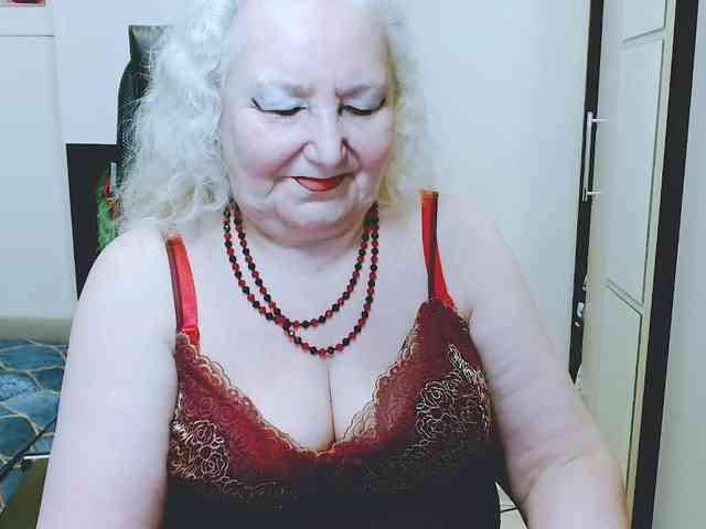 GrannyWants webcam
