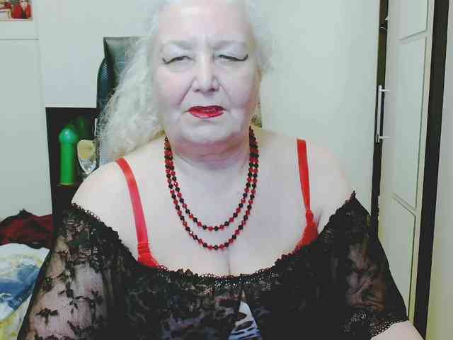 GrannyWants webcam