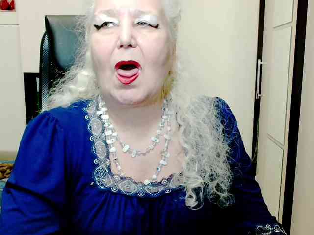 GrannyWants webcam