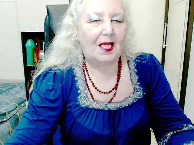 GrannyWants webcam