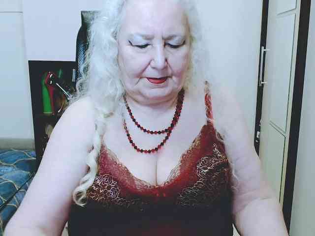 GrannyWants webcam