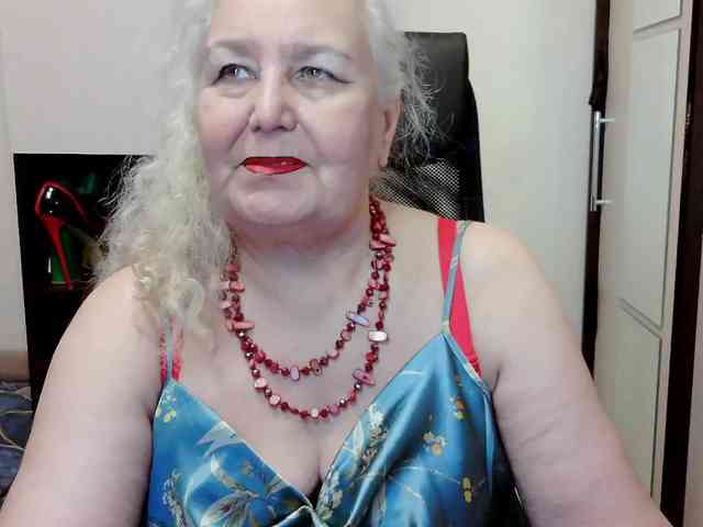 GrannyWants webcam