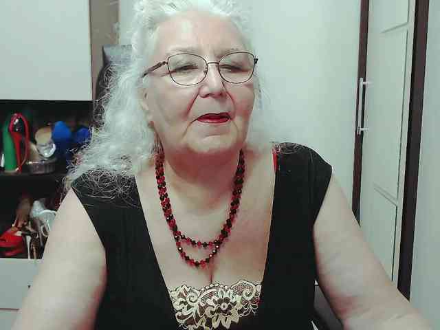 GrannyWants webcam