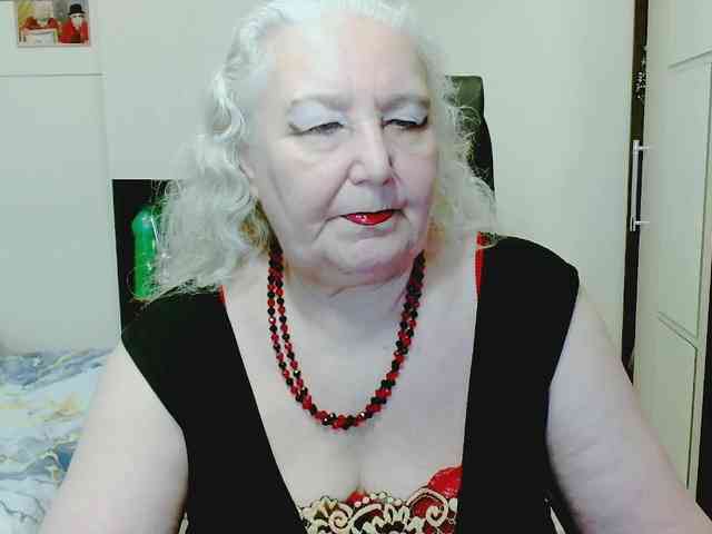 GrannyWants webcam