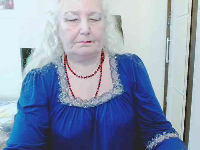 GrannyWants webcam