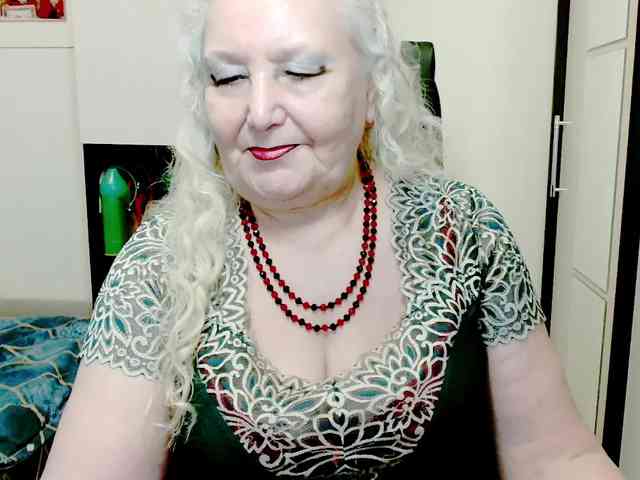 grannywants Live Webcam on BongaCams