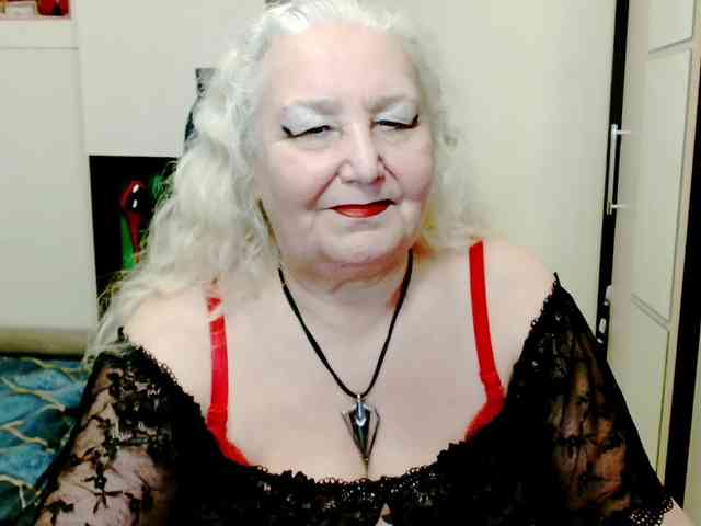 GrannyWants webcam