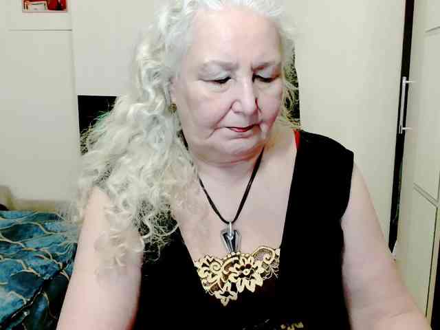 GrannyWants webcam