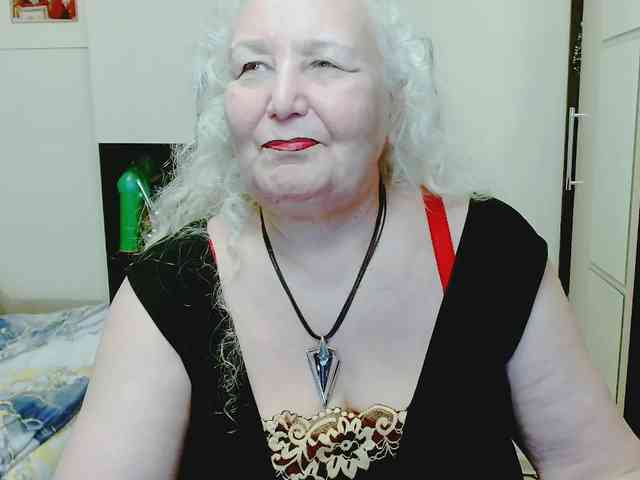 GrannyWants webcam