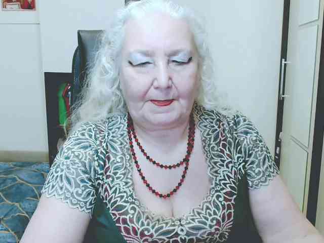 GrannyWants webcam