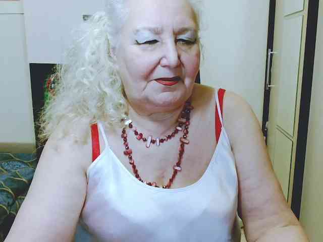 GrannyWants webcam