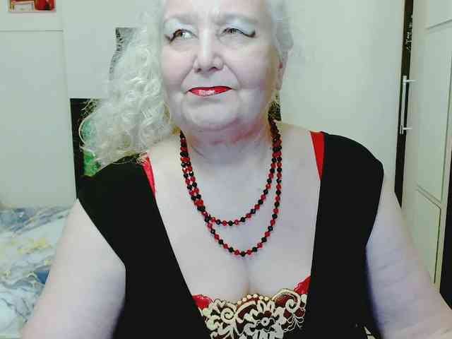 GrannyWants webcam