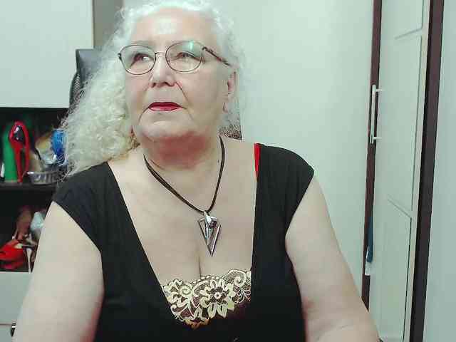 GrannyWants webcam