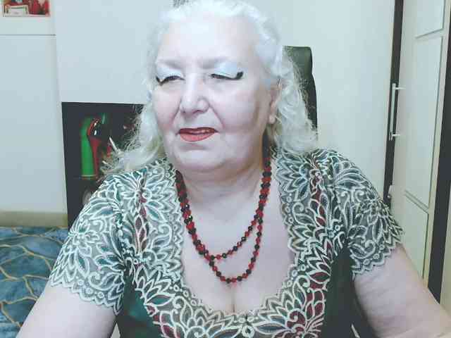GrannyWants webcam