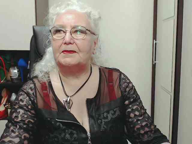 GrannyWants webcam
