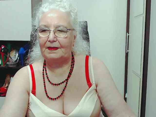 GrannyWants webcam